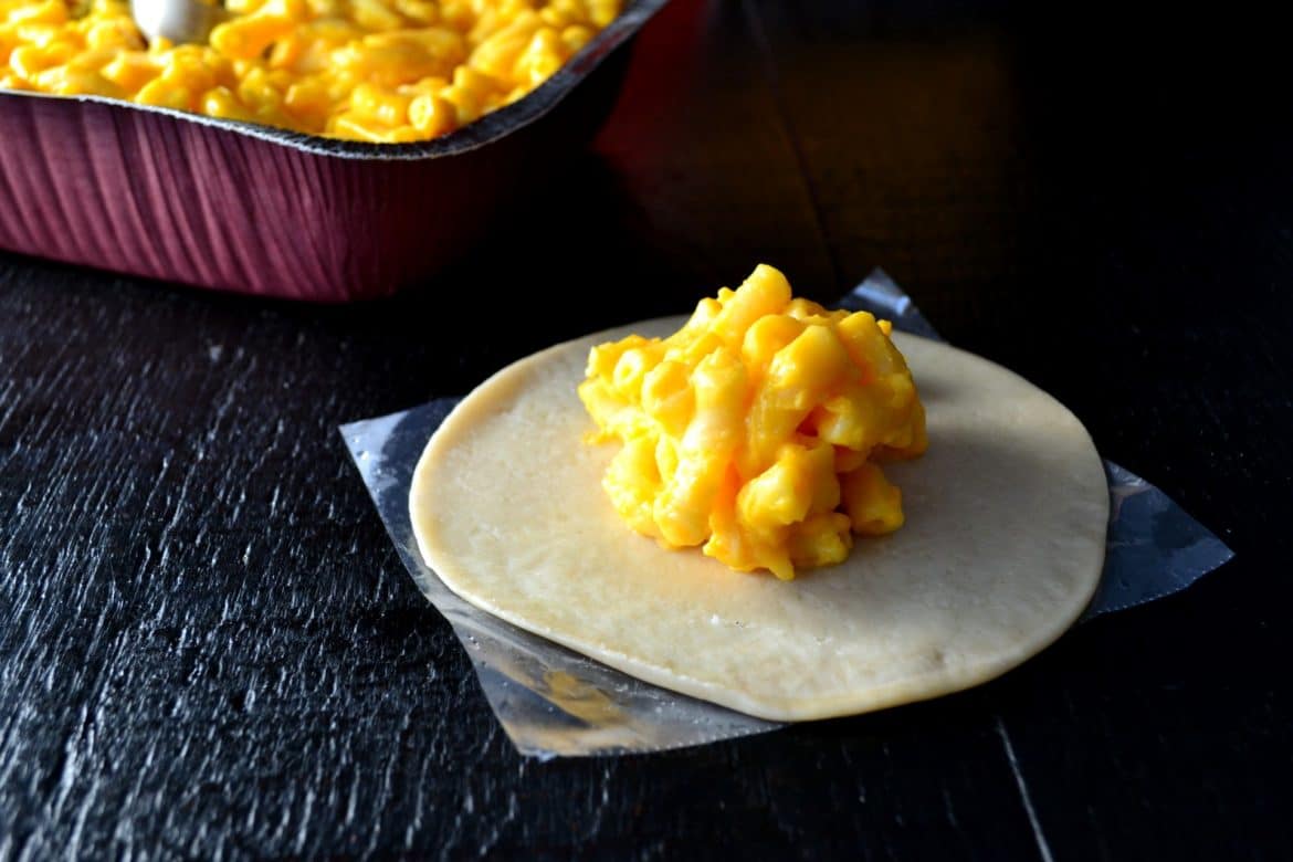 Easy Mac and Cheese Empanadas Delish D'Lites