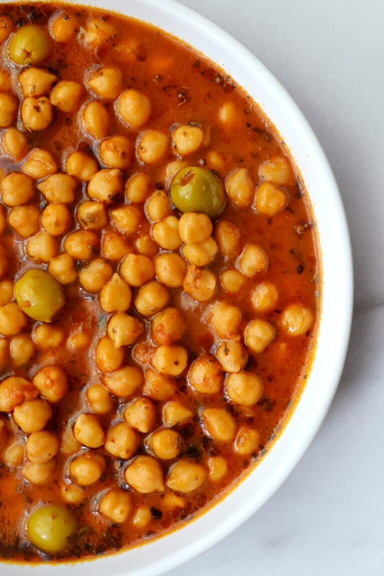 Garbanzos Guisados (Puerto Rican Stewed Chickpeas) Delish D'Lites